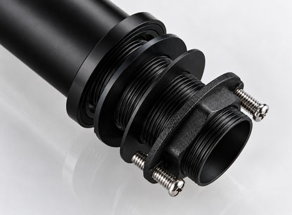 Mitigeur lavabo laiton poignée moletée noir mat – détail de la fixation
