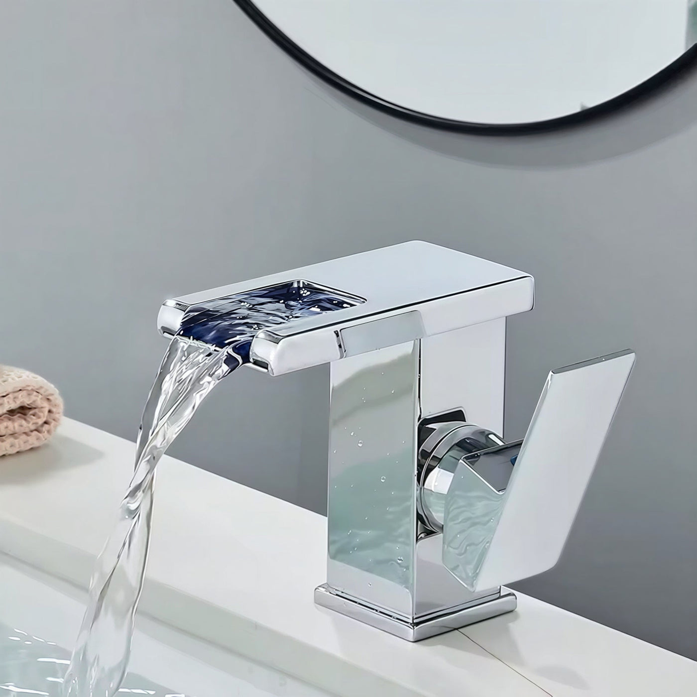 Robinet salle de bain - vue latérale